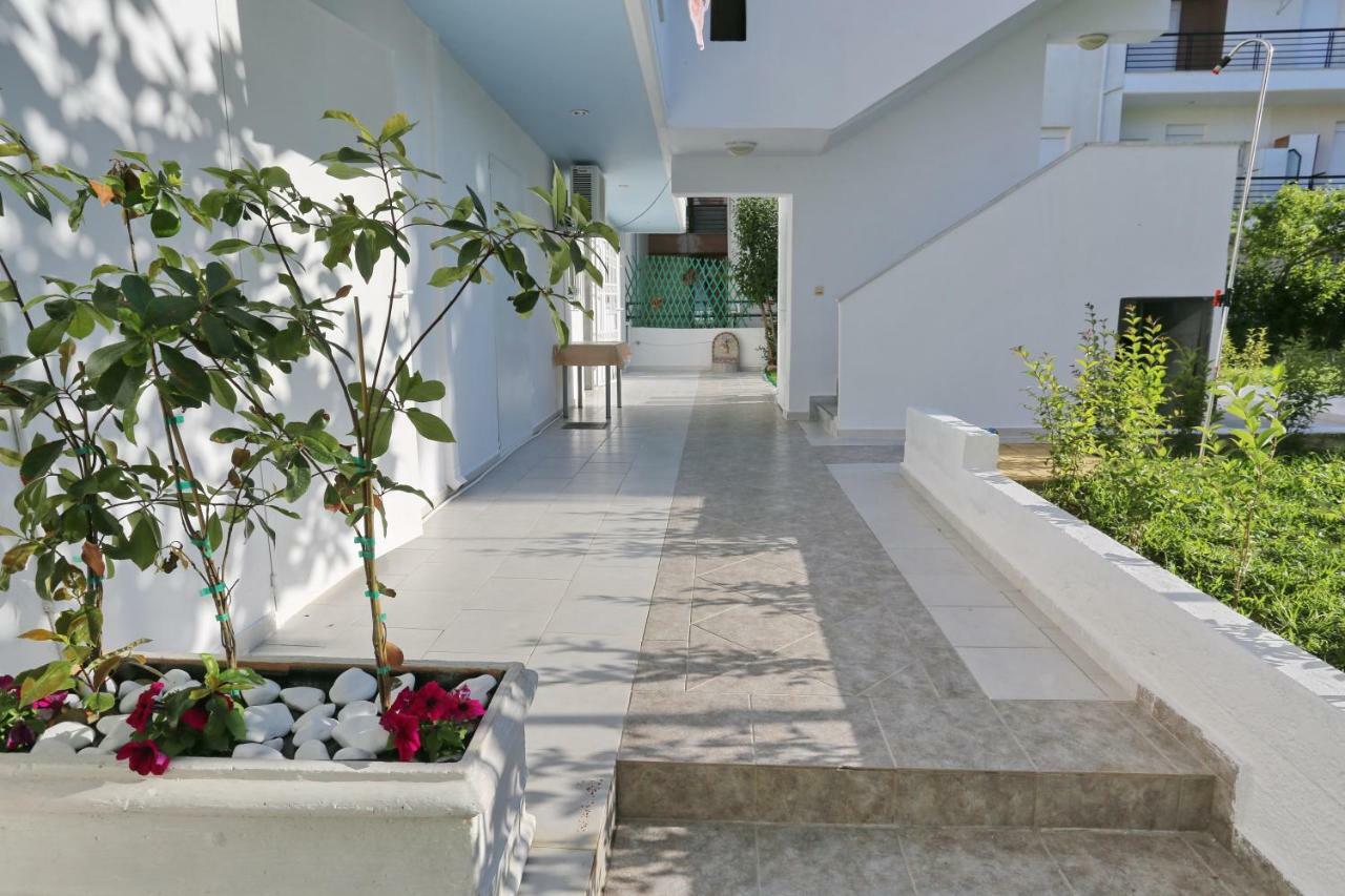 Kastoria Apartments Polychrono Exterior photo